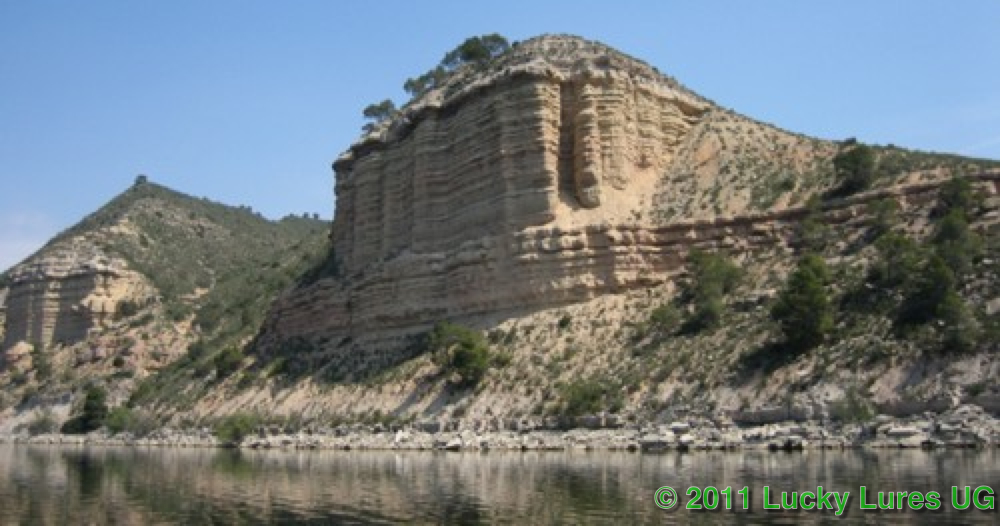 Embalse de Mequinenza, Landschaft. Solche Ausblicke bietet das Mar de Aragon.