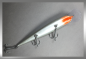 Preview: Nils Master Invincible 20 cm Floating Wobbler, Farbe: 046 blau/weiß/glitter, Gewicht: 70 Gramm