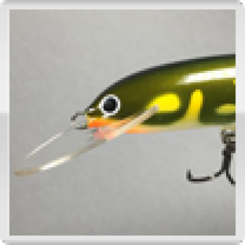 Karikko Wobbler (reduziert - leichte Lackfehler), Länge: 18 cm, Farbe: Pike 154, schwimmend, von Suomen Uistin The Finnish Lure Company (Jarmo Rapala)