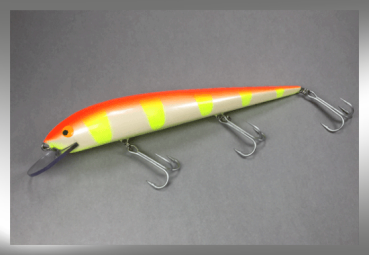 Nils Master Invincible 25 cm Floating Wobbler, Farbe: 070 orange/weiß/gelb gestreift, Gewicht: 120 Gramm