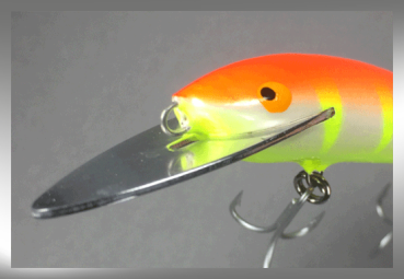 Nils Master INVINCIBLE DEEP RUNNER Metal Lip Wobbler, Größe: 15 cm, Farbe: 070 orange/weiß/gelb gestreift, Gewicht: 35 Gramm, schwimmend mit langsamen Auftrieb