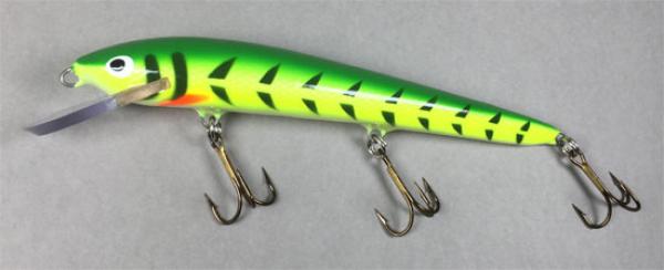 Nils Master INVINCIBLE Floating Wobbler, Größe: 15 cm, Farbe: 088 Green White Fishbones, Gewicht: 30 Gramm