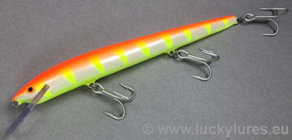 Nils Master Invincible 18 cm Floating Wobbler (reduziert mit minimalen Lackfehlern und beschädigter Verpackung), Farbe: 070 orange/weiß/gelb gestreift, Gewicht: 40 Gramm